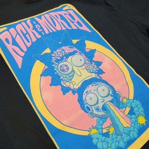 Rick & Morty Psychedelic double-sided black crop top, size: Large colorful print - Picture 7 of 7